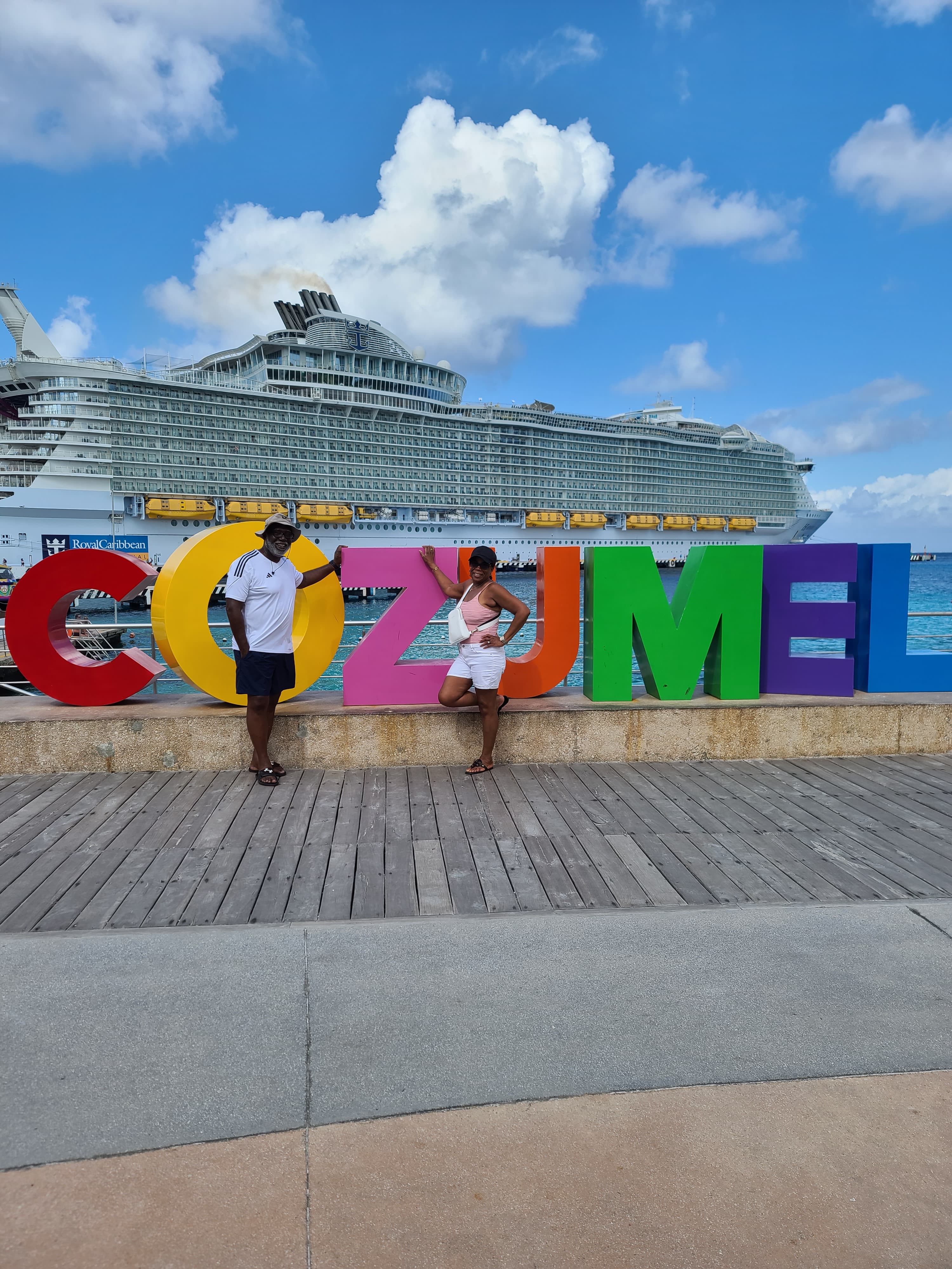 Picture of Jeffery with Cozumel sign