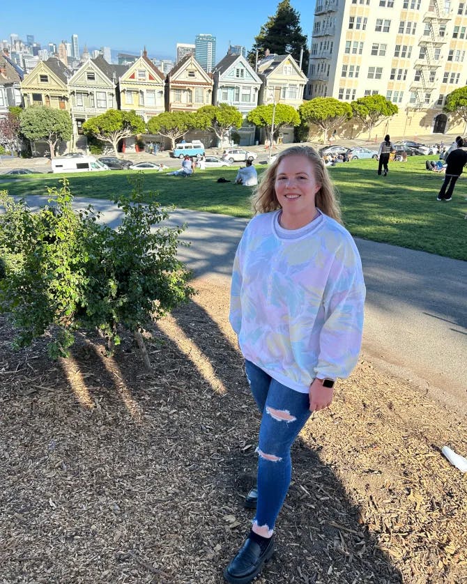 Picture of Kaitlyn at The Painted Ladies of San Francisco