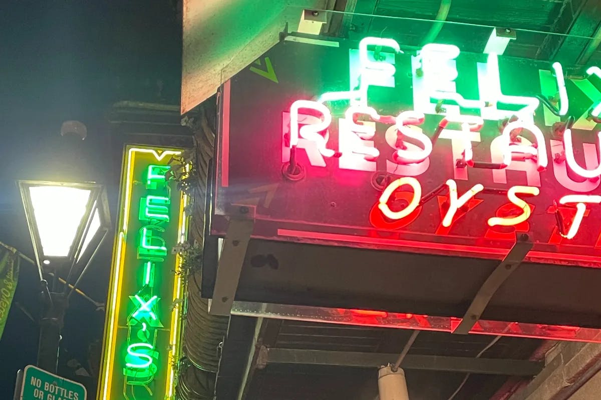 Felix's Restaurant & Oyster Bar neon signage