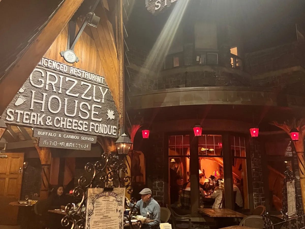 Grizzly house