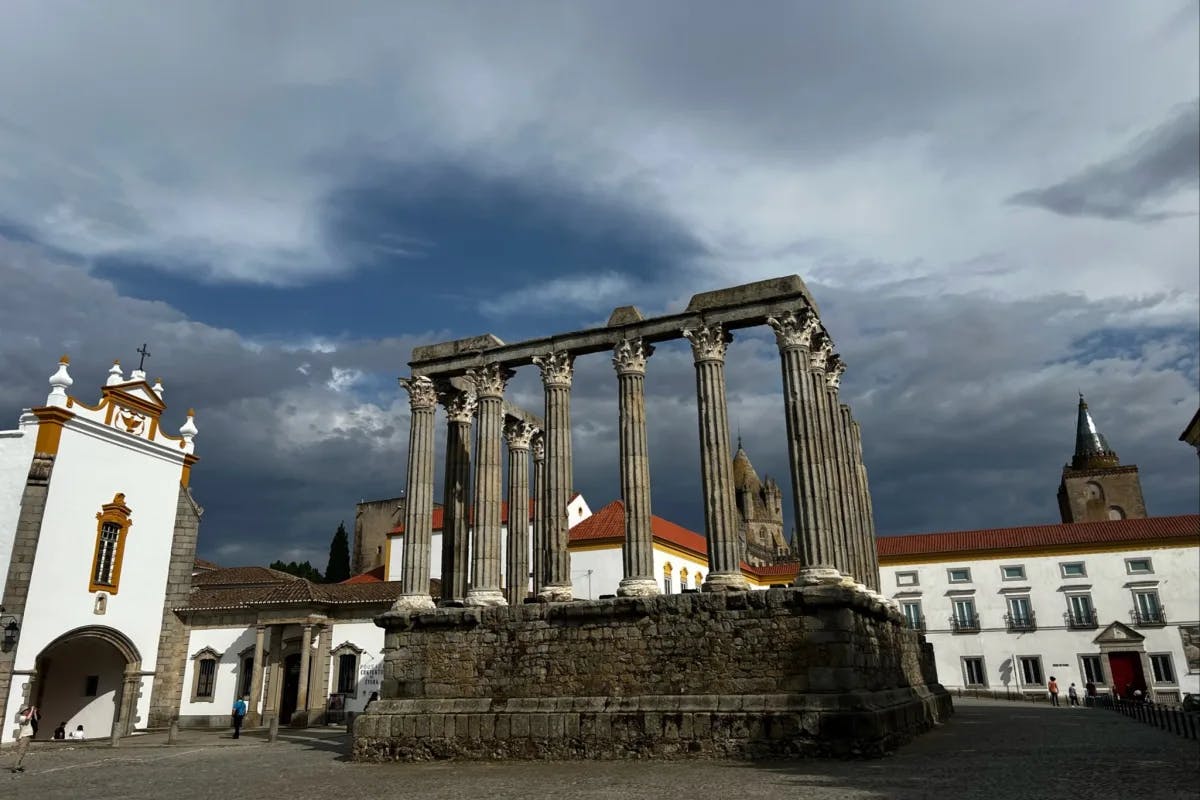 Templo Romano, also known as the Roman Temple of Évora, is a remarkably preserved ancient Roman temple.