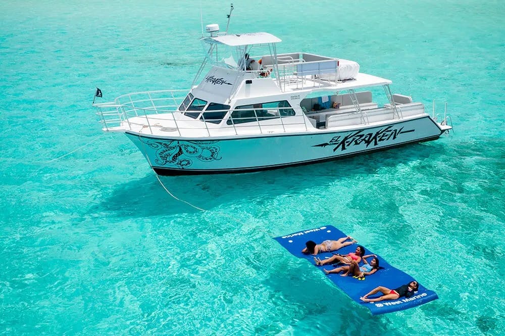 Enjoy the Icacos Island All-Inclusive Snorkel and Boat Tour.