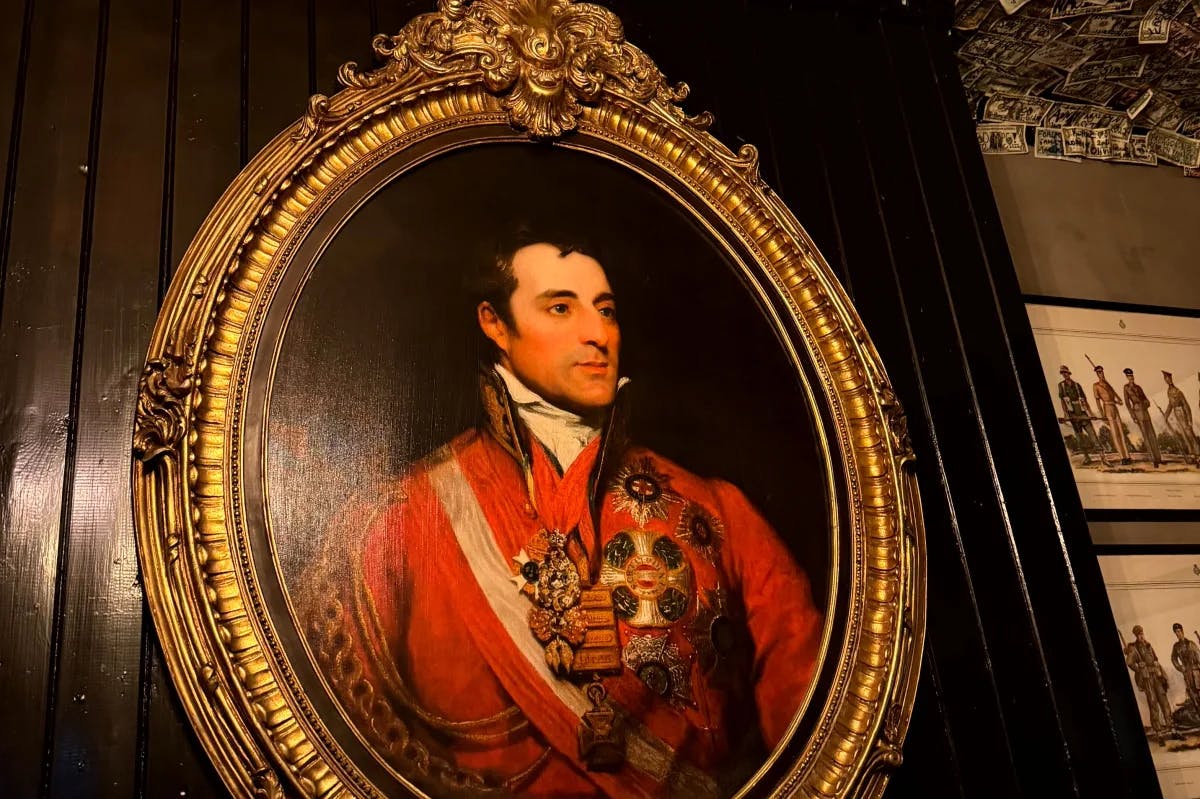 Portrait-at-the-Grenadier-london-travel-guide