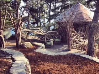 A little cabin with dome.