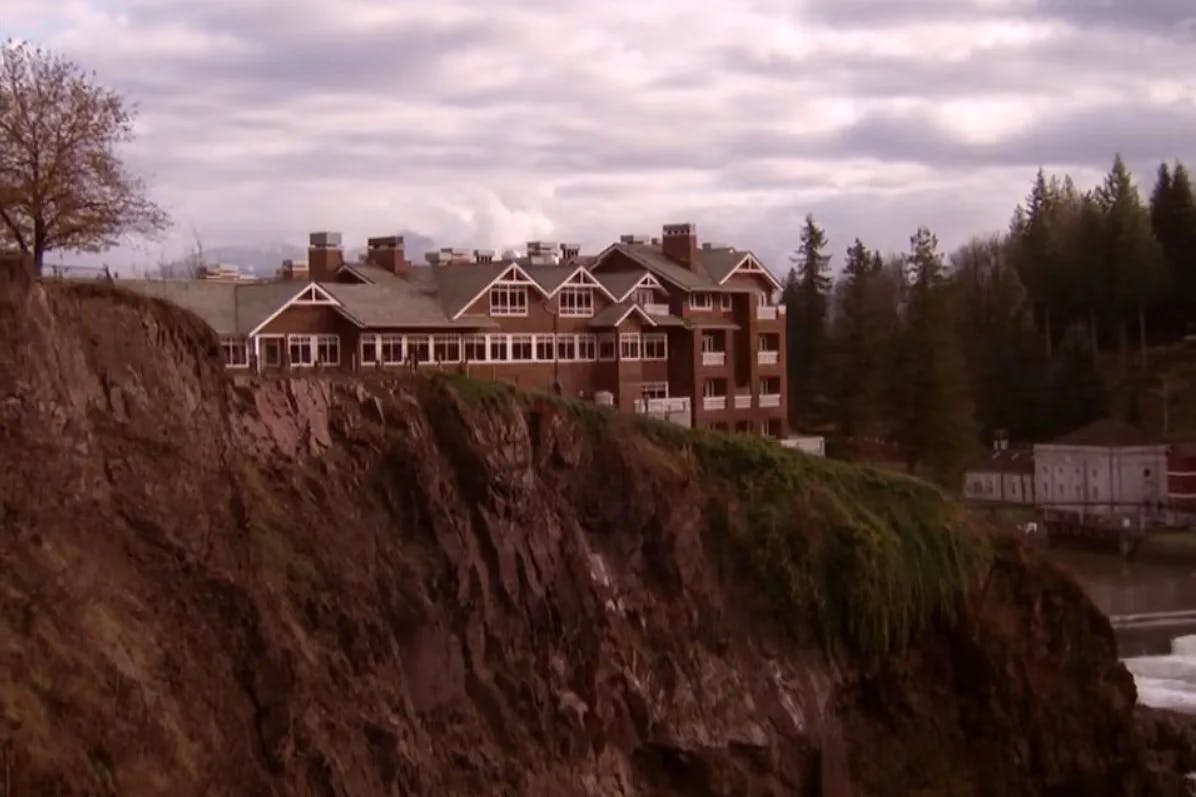 The Great Northern Lodge from Twin Peaks on a cloudy day.