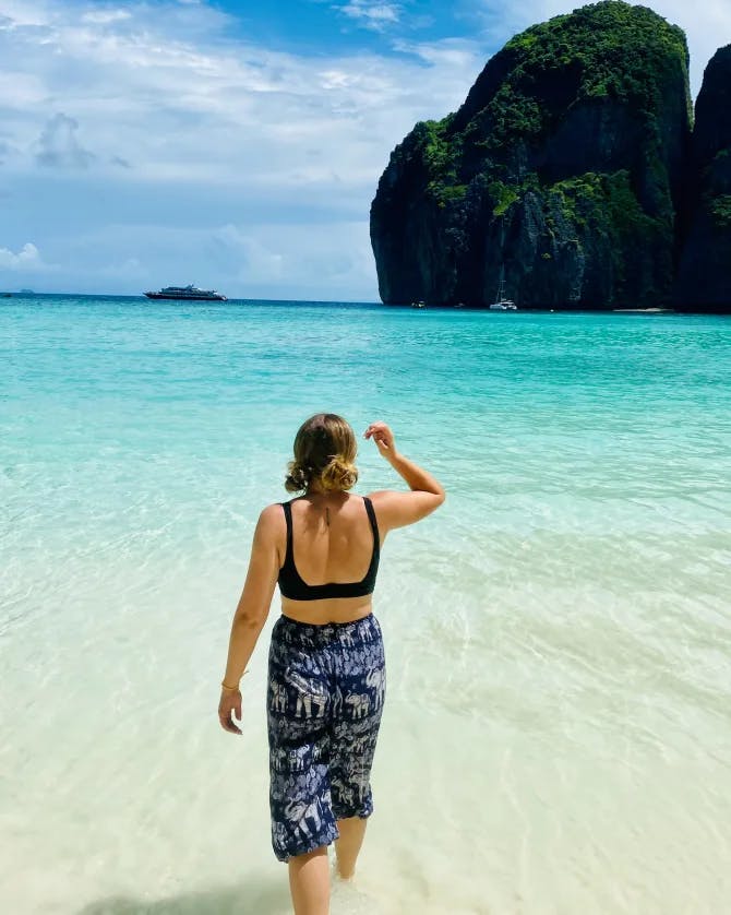 Travel Advisor Megan Cannon enjoying the islands.