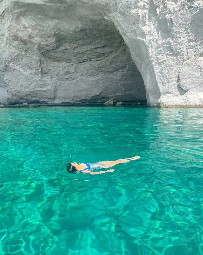 Picture of Gabrielle swimming in water