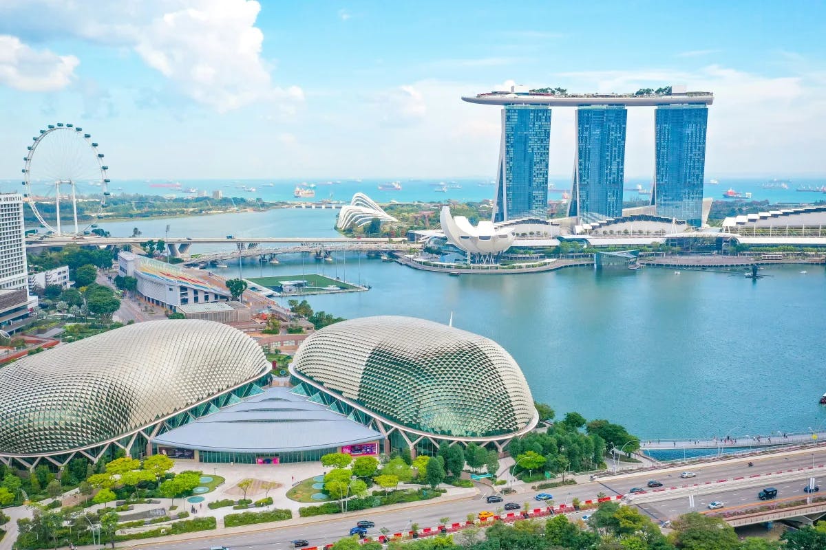 An aerial picture of the Marina Bay Sands, Singapore during daytime.