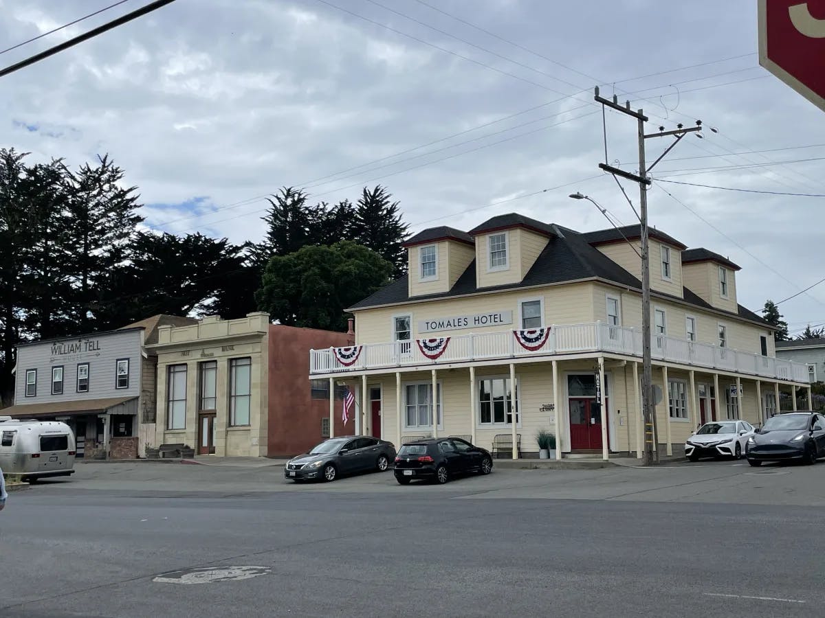 Tomales Bay Hotel