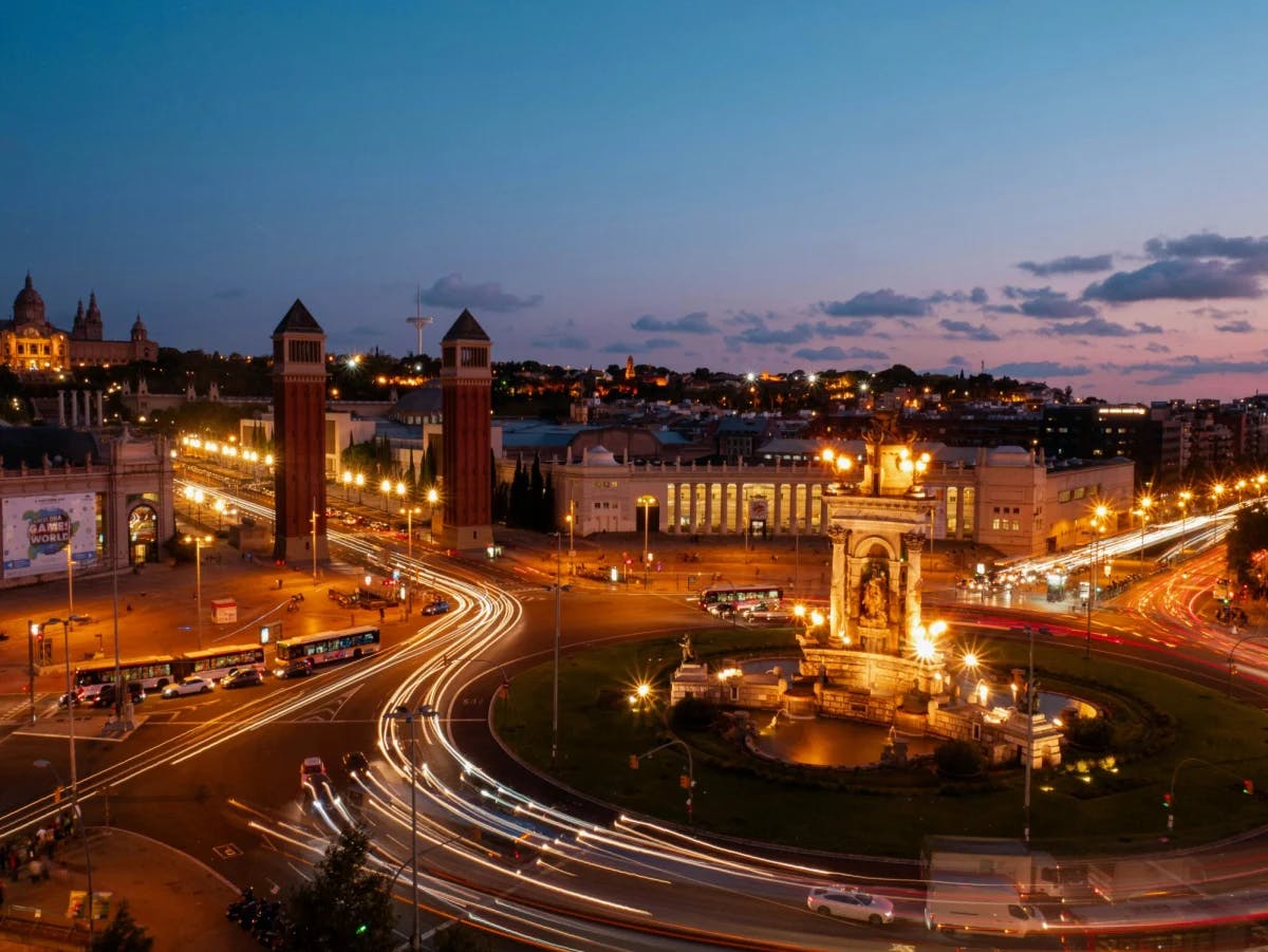 City view at night.