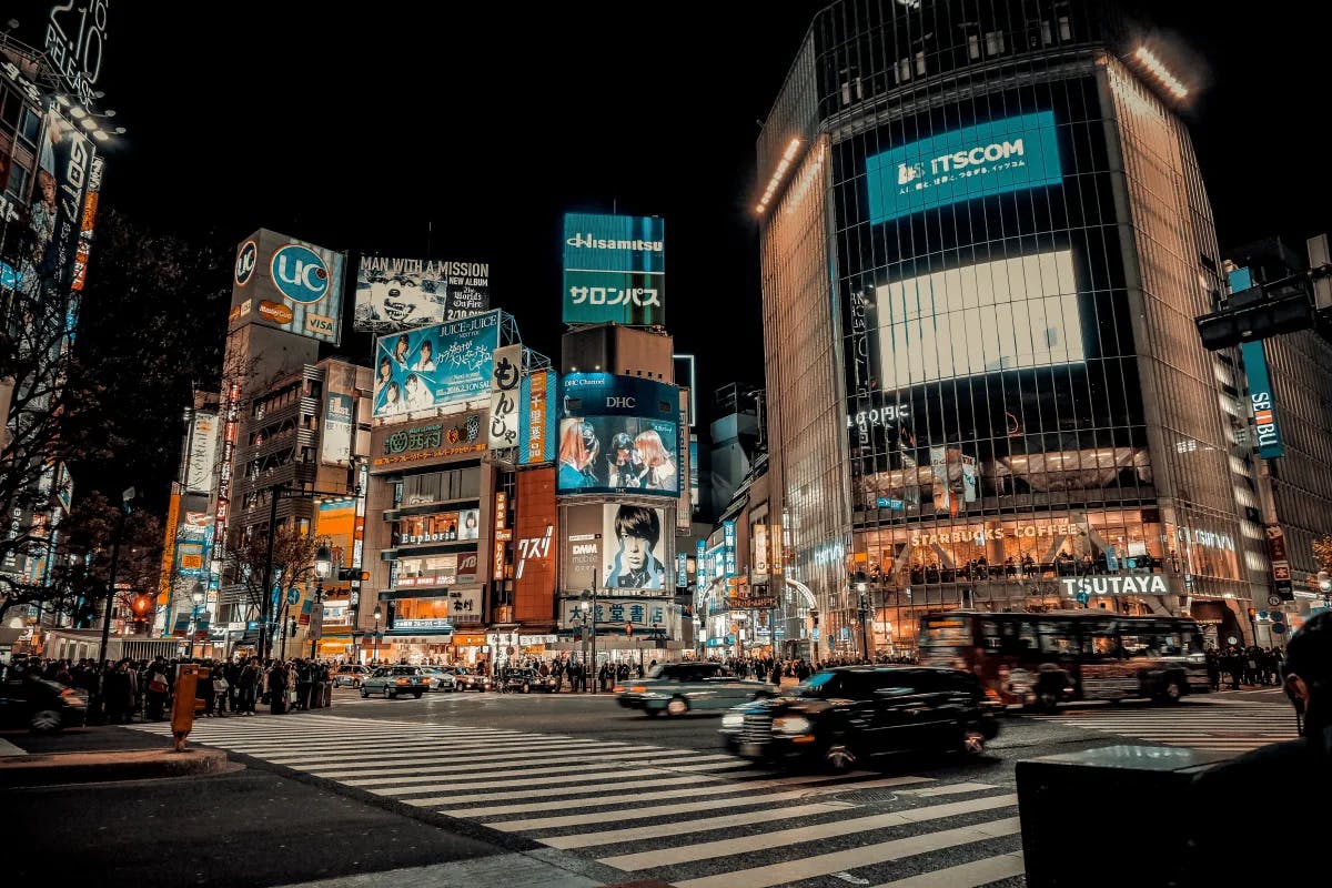 Stores and light in Tokyo