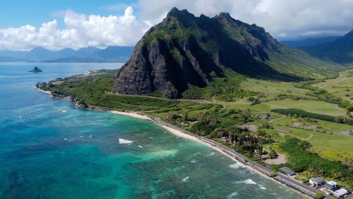 Oahu blue water