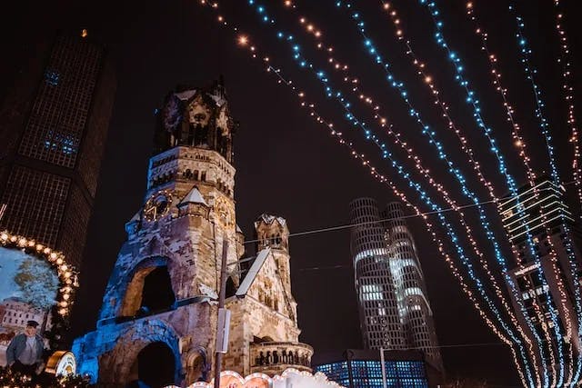 Charlottenburg Market with light sin Christmas