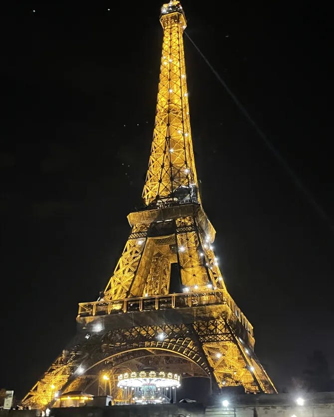 eiffel tower