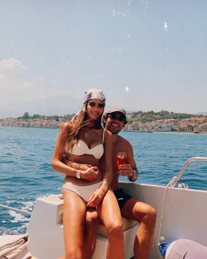 Couple posing on the seaside