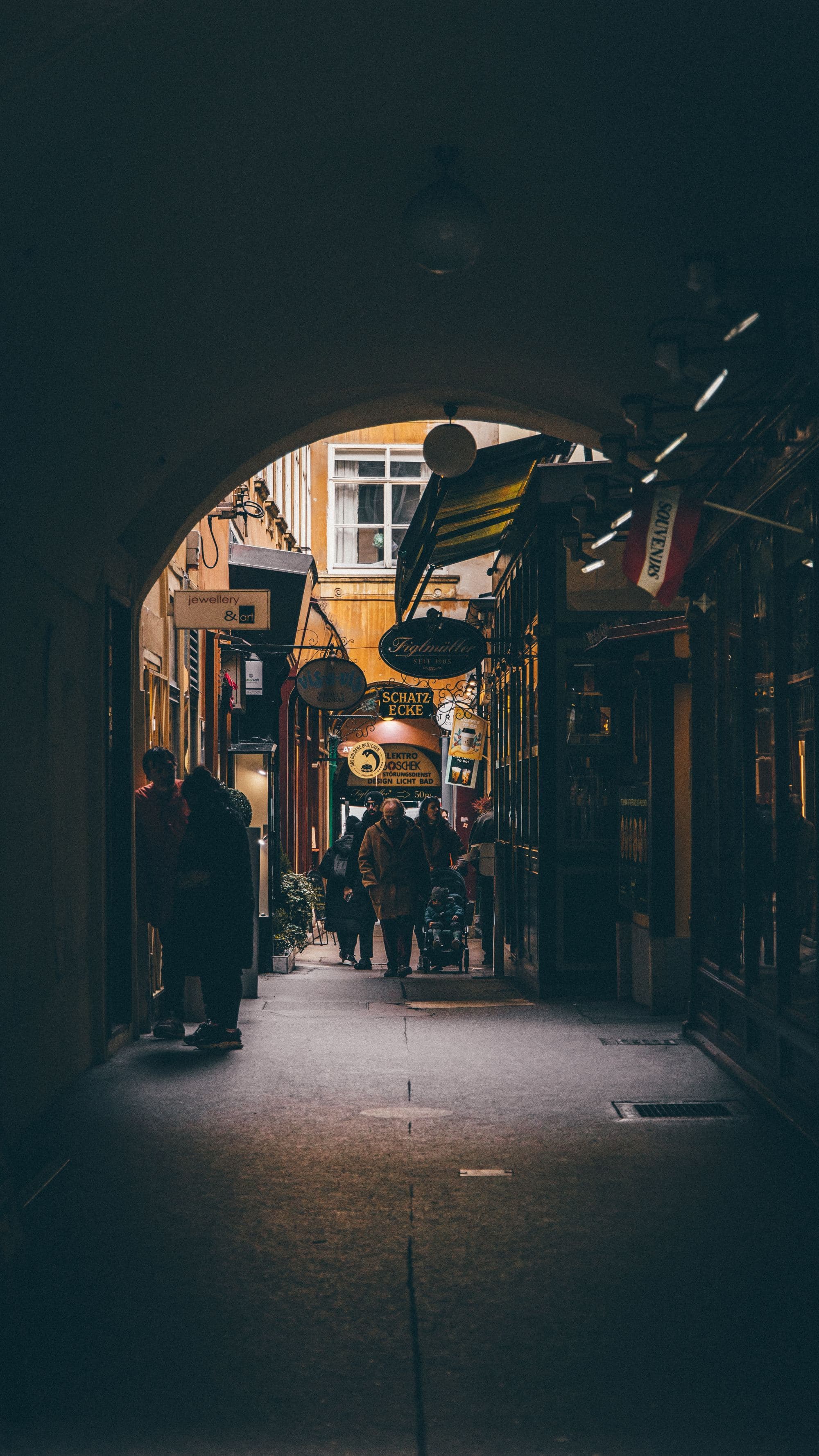 dark alleyway