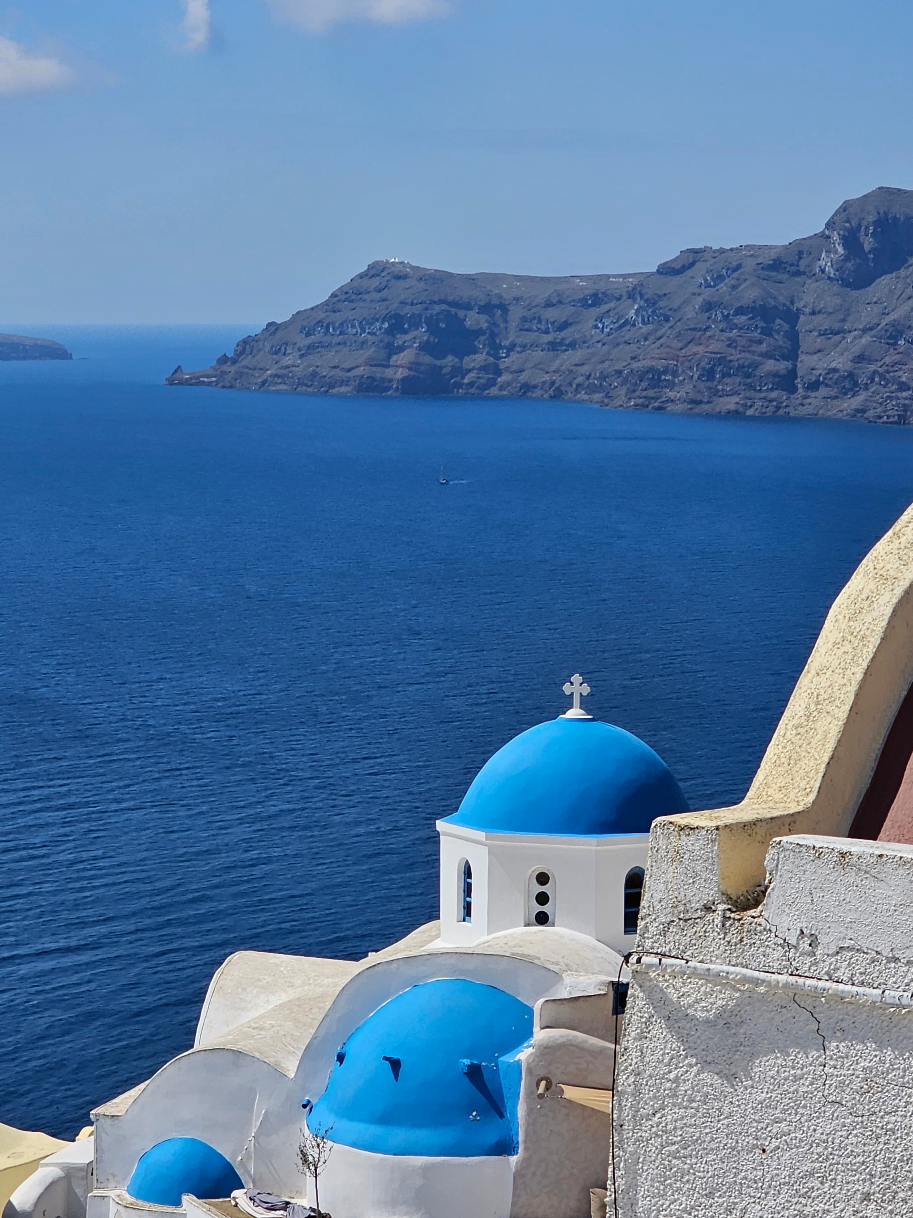 Beautiful Blue water in Santorini