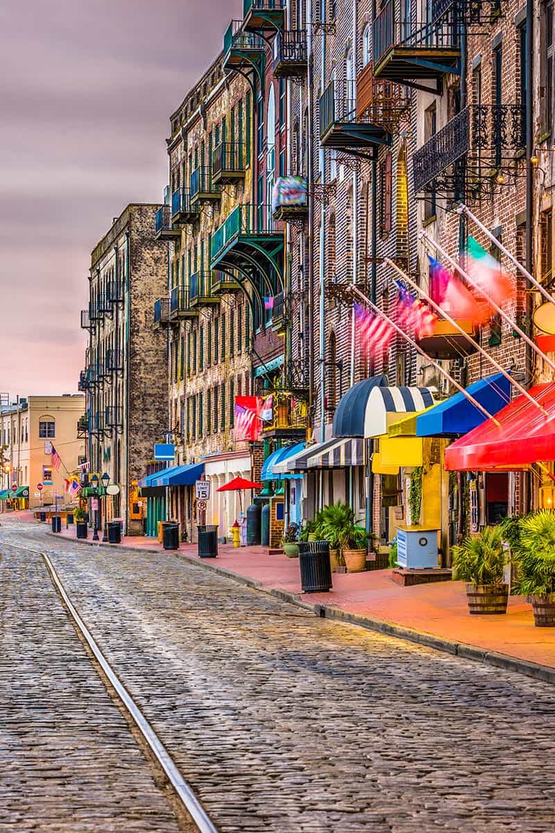 Street view Savannah city