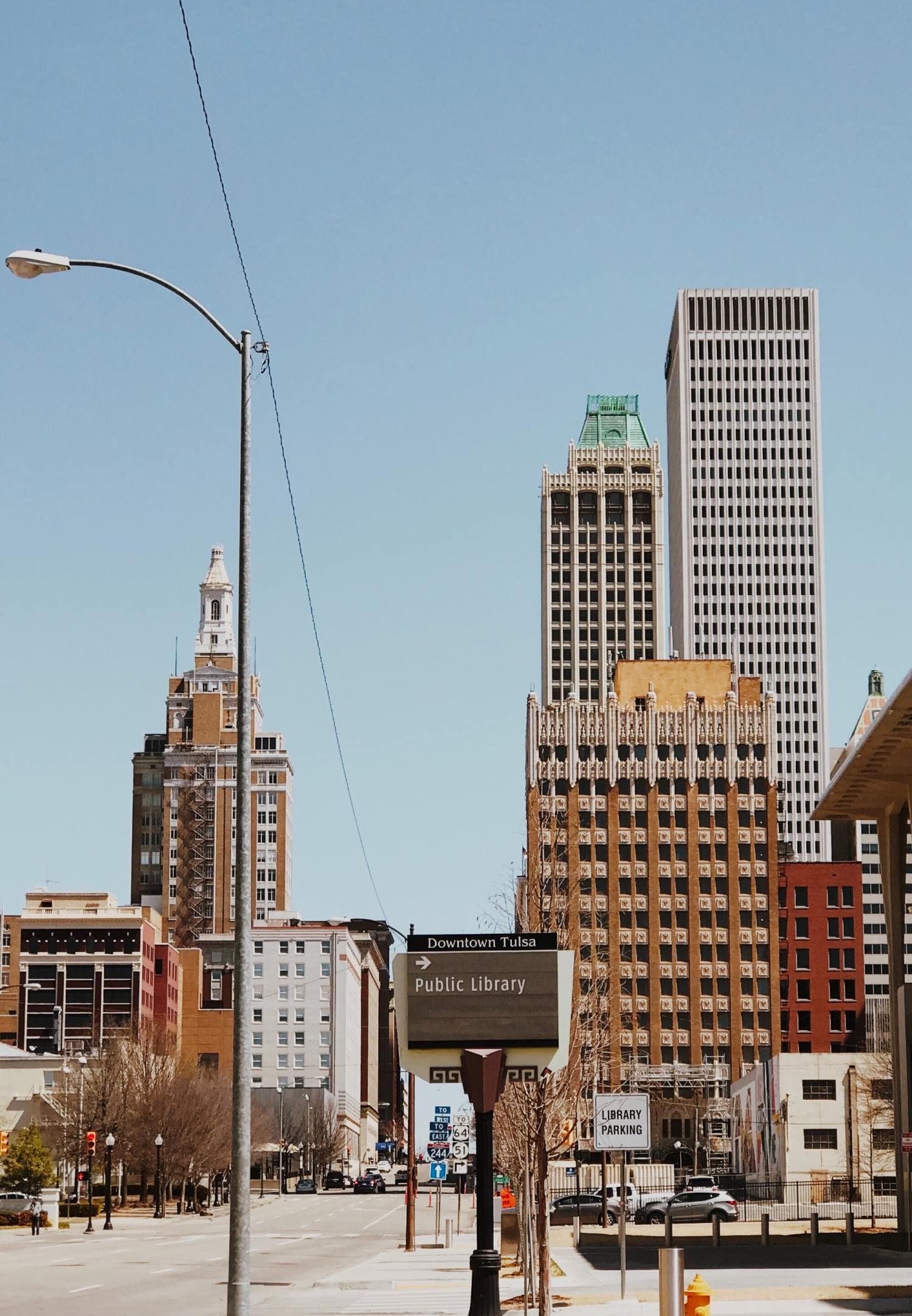 Buildings in Tulsa, OK on a clear day.