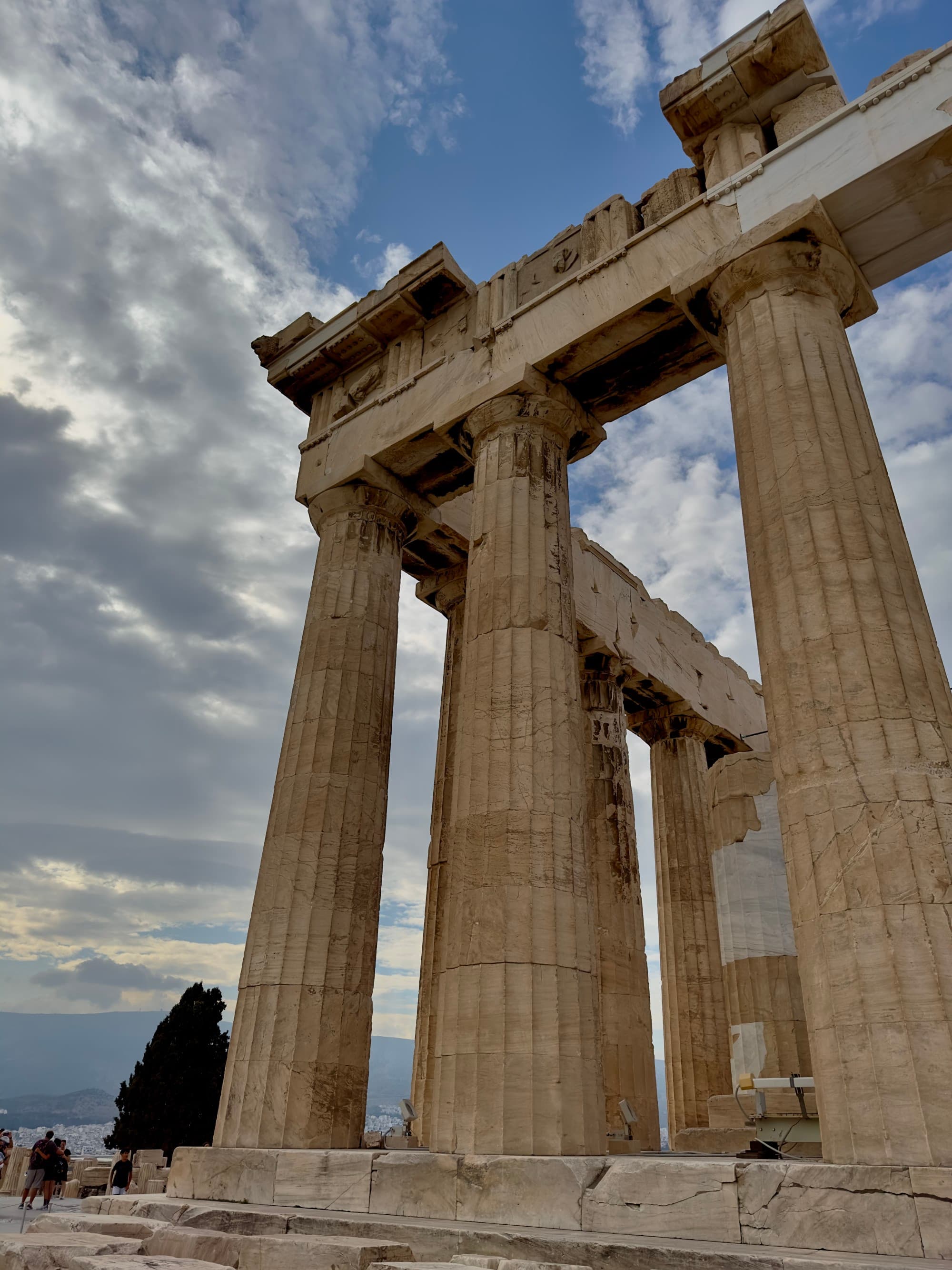 A ruin with pillars.