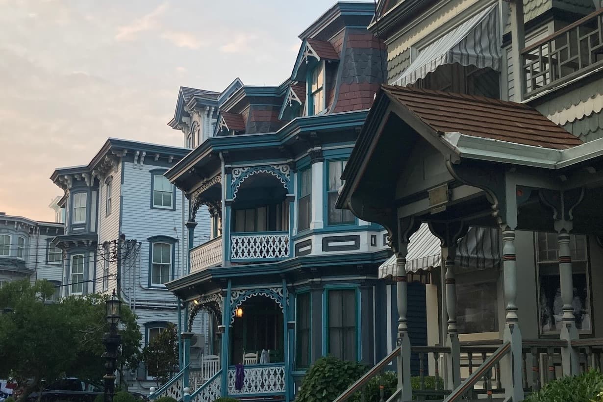 Jersey Shore's Painted Ladies' is the Victorian or Edwardian era architecture.