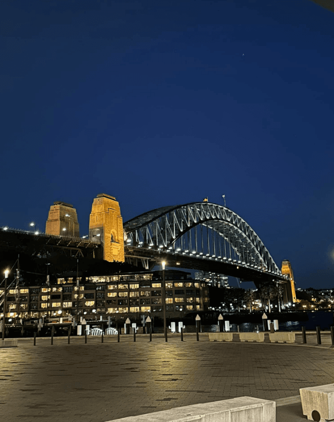 A night view of monument in Sydney