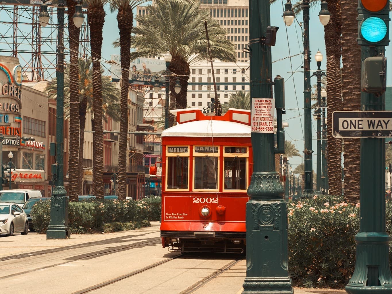 Nola Red train