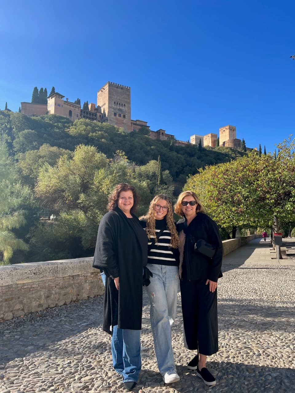 guide picture with her friends in Spain