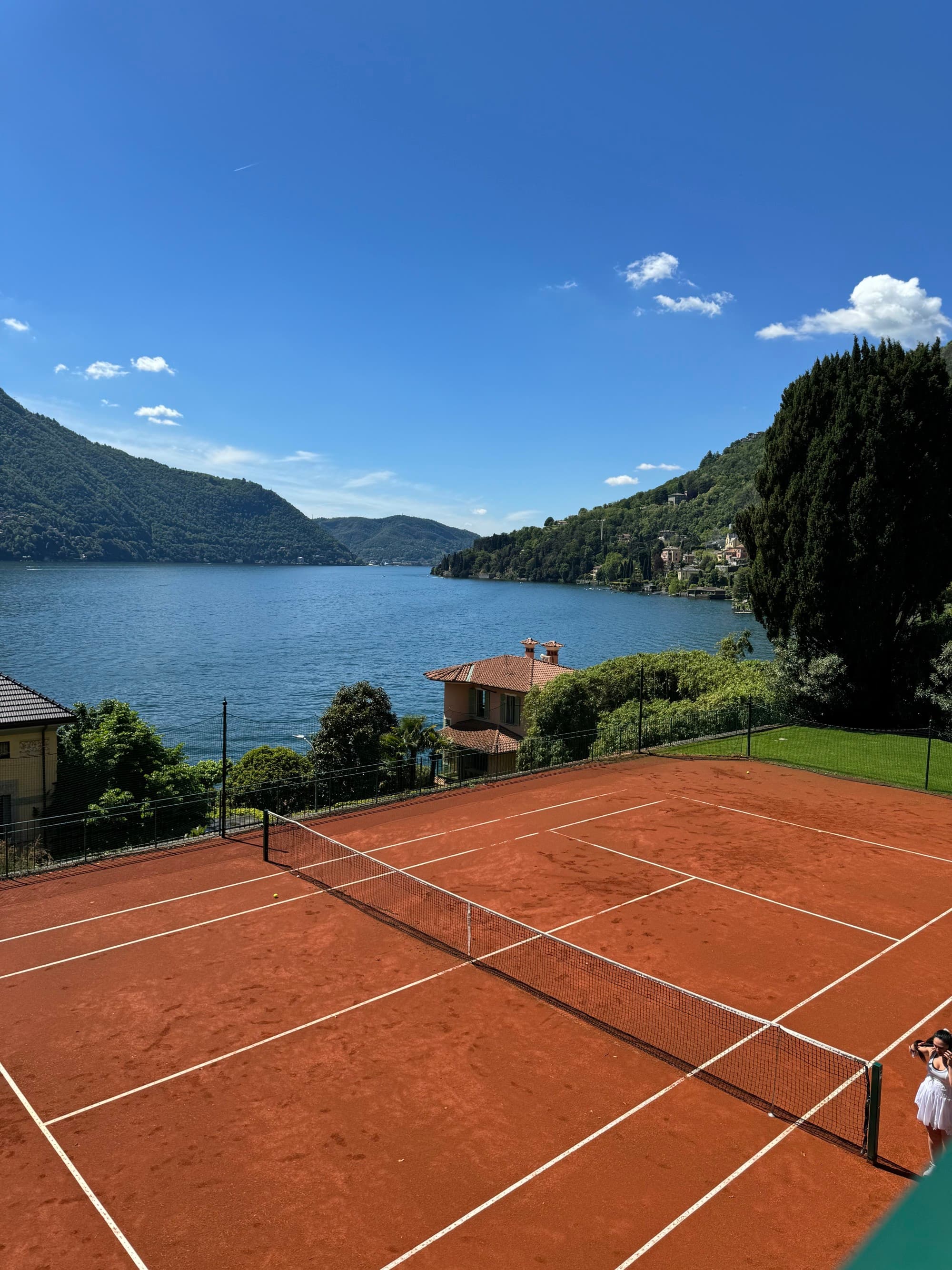 Hotel Tennis Court