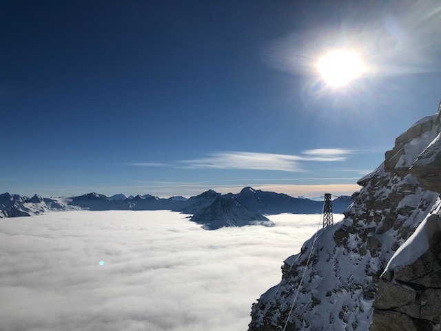 snow-covered-mountain-under-blue-sky-during-daytime