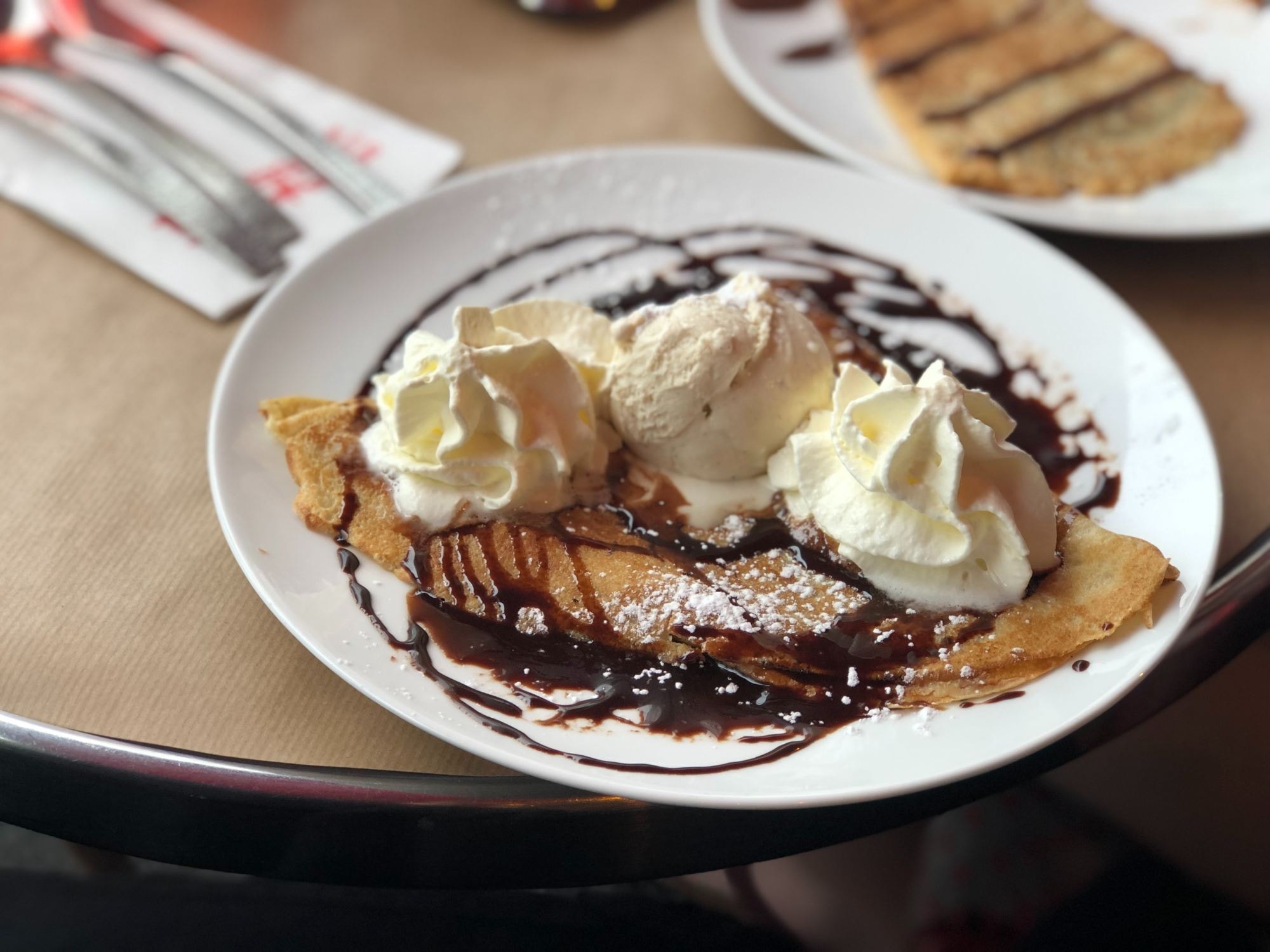 Crepe with ice cream. 