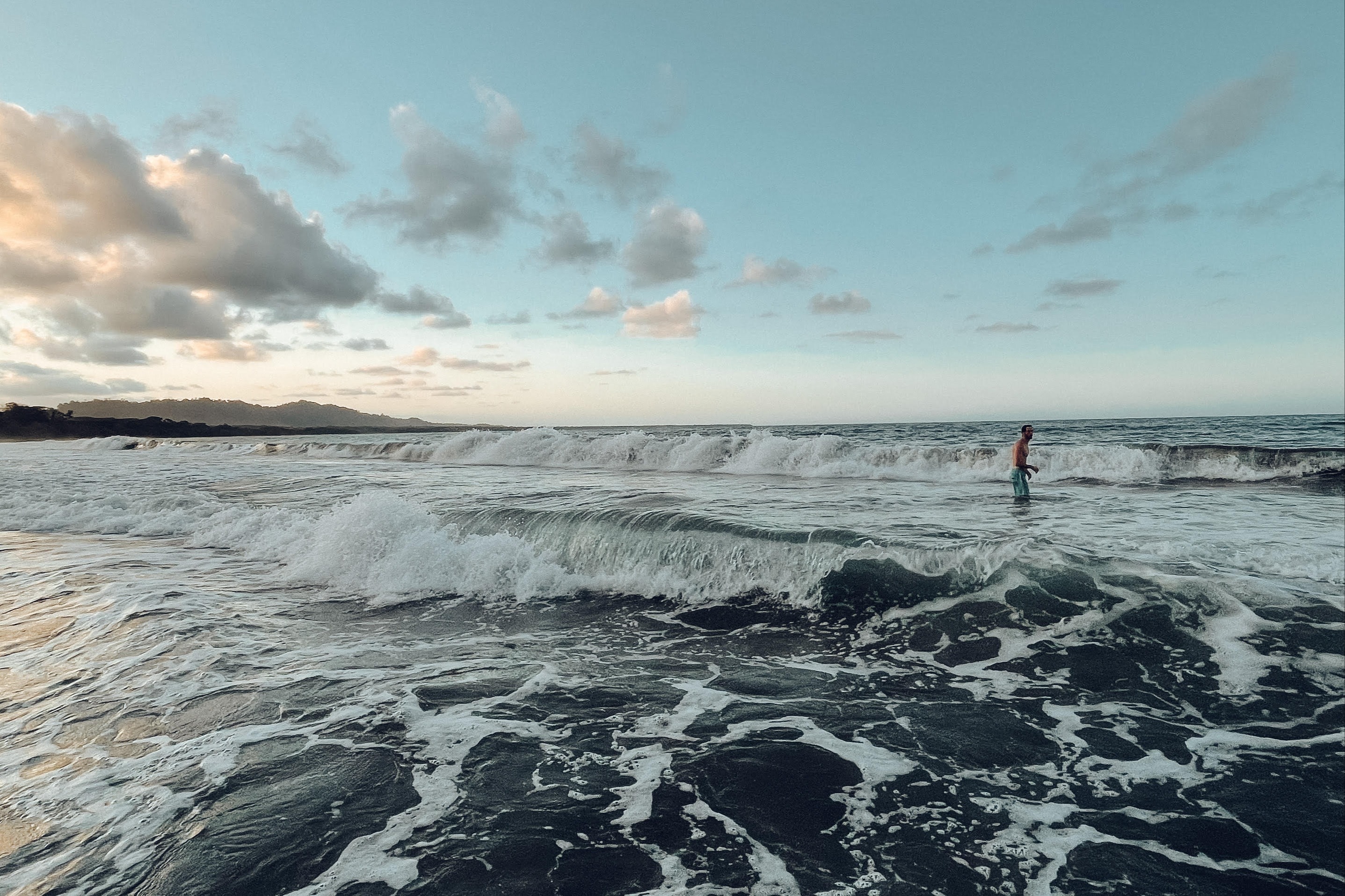 Make some splash on the waves of Puerto Viejo de Talamanca beaches.