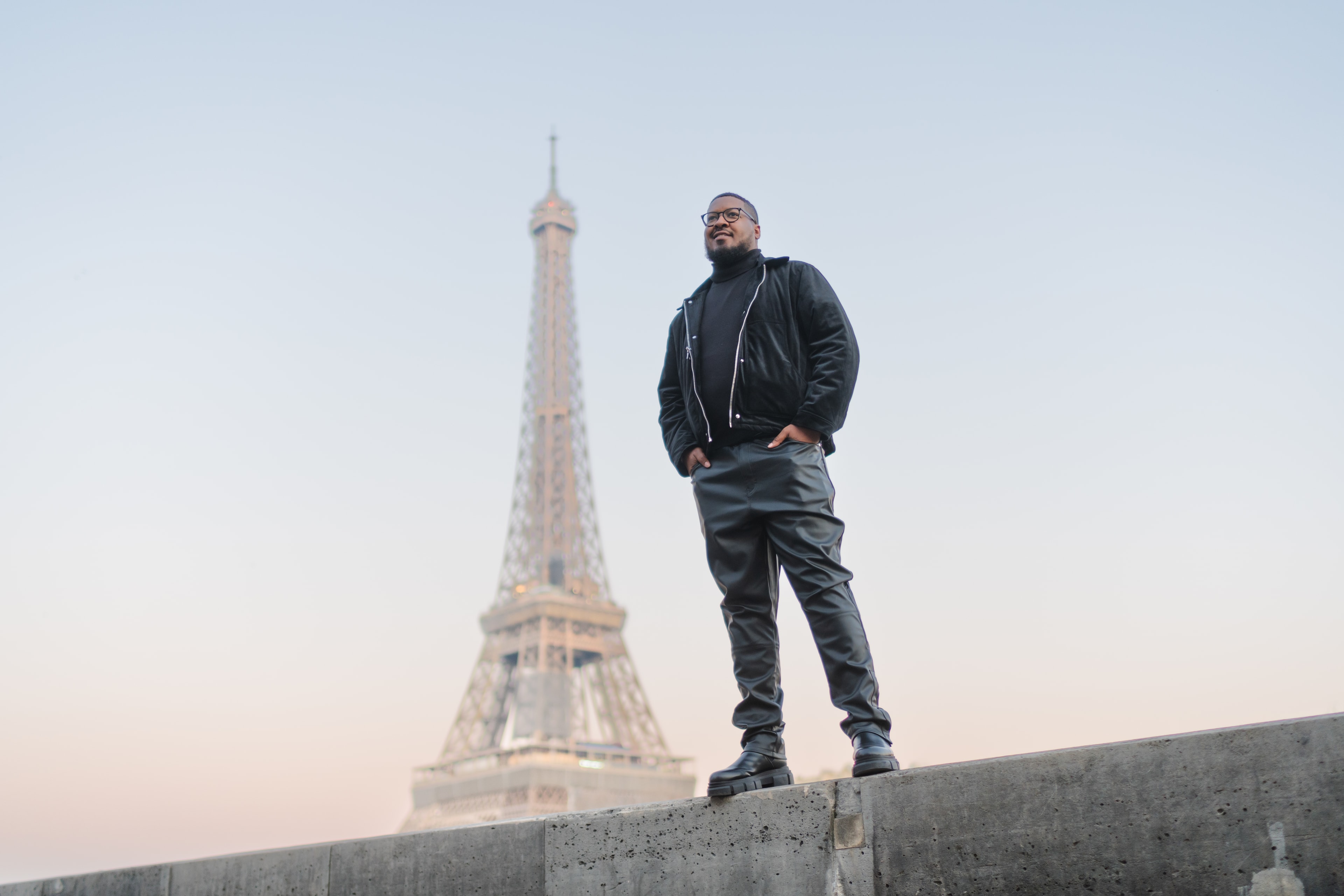 eiffel tower photo