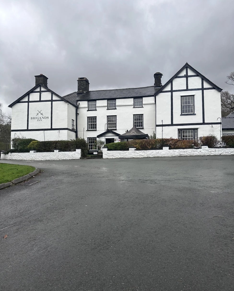 Lovely Inn in the Stunning Welsh Countryside