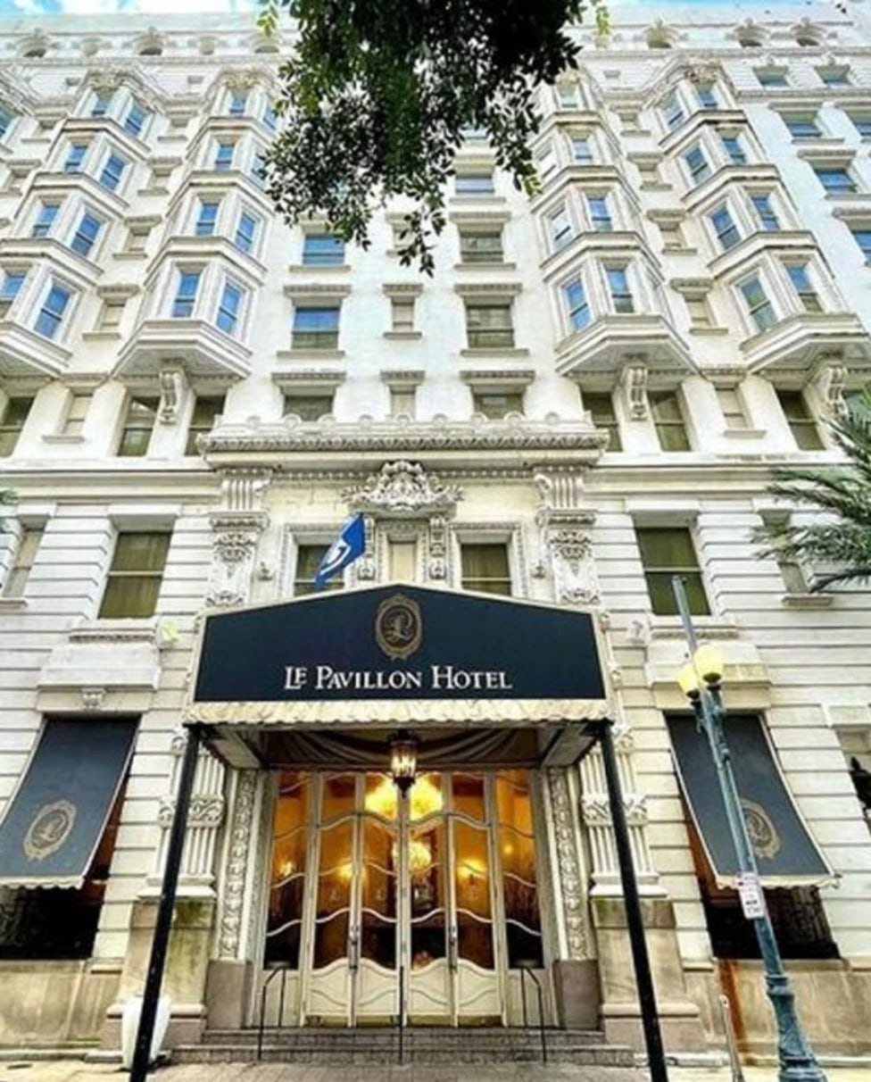 Hidden Gem Discovered: Le Pavillon Hotel, New Orleans