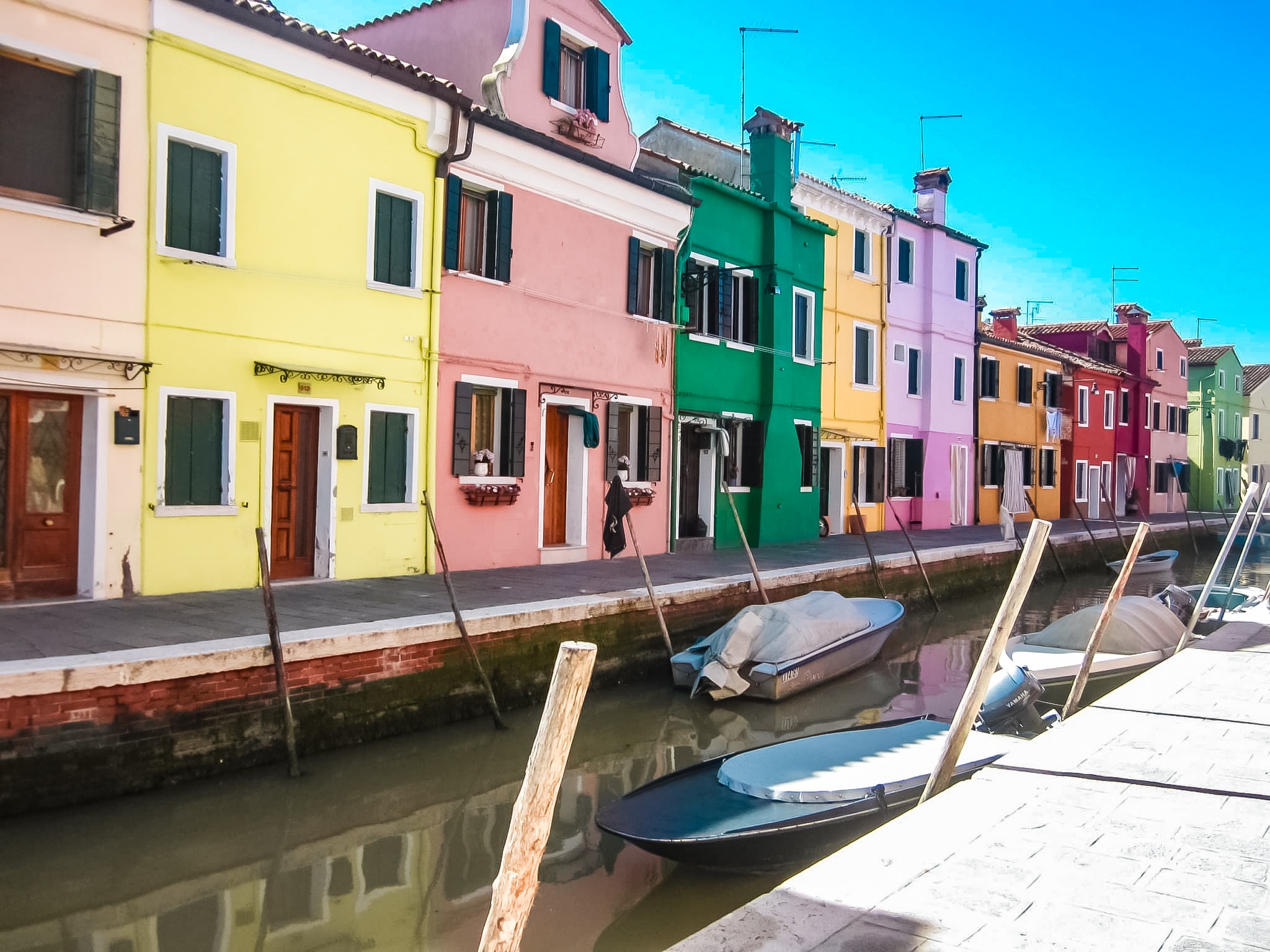 Picture of colorful houses