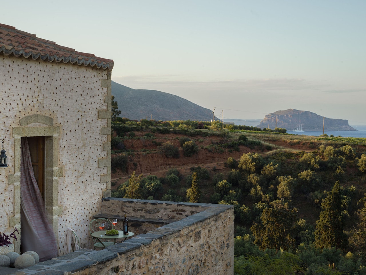 kinsterna hotel view