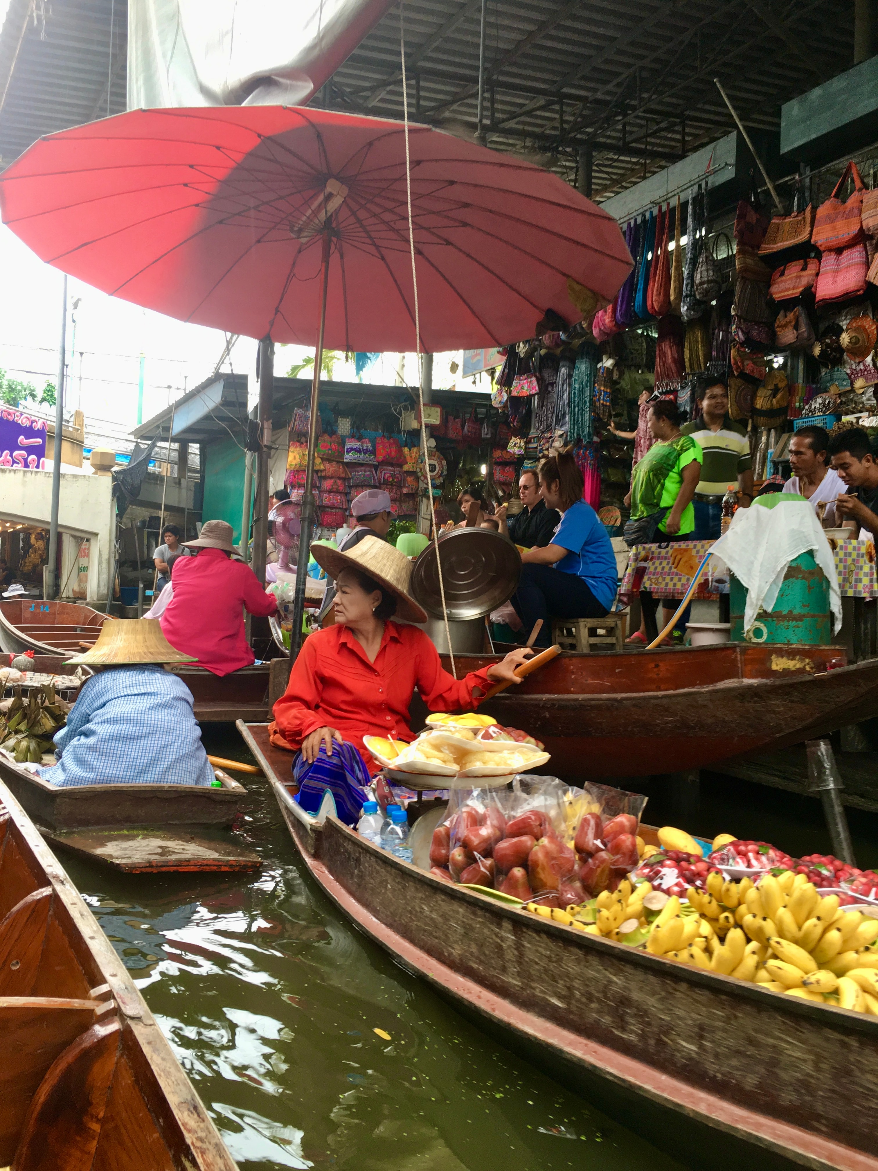 Picture of Damnoen Saduak Floating Market