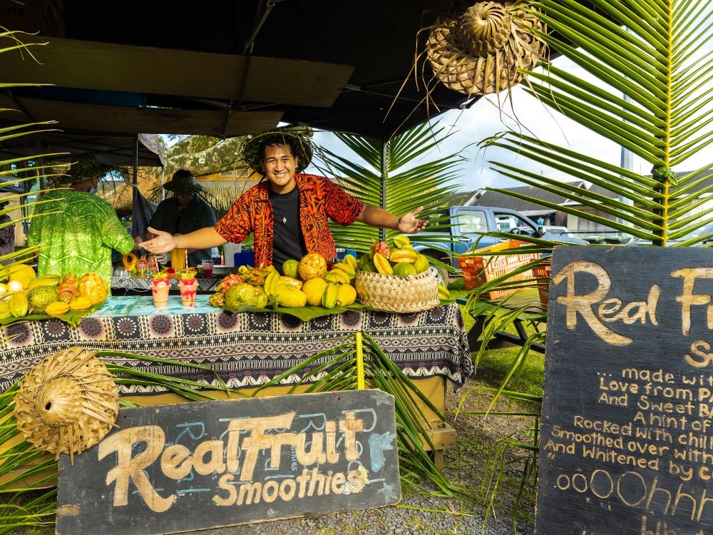 A fruit market in Cook Islands