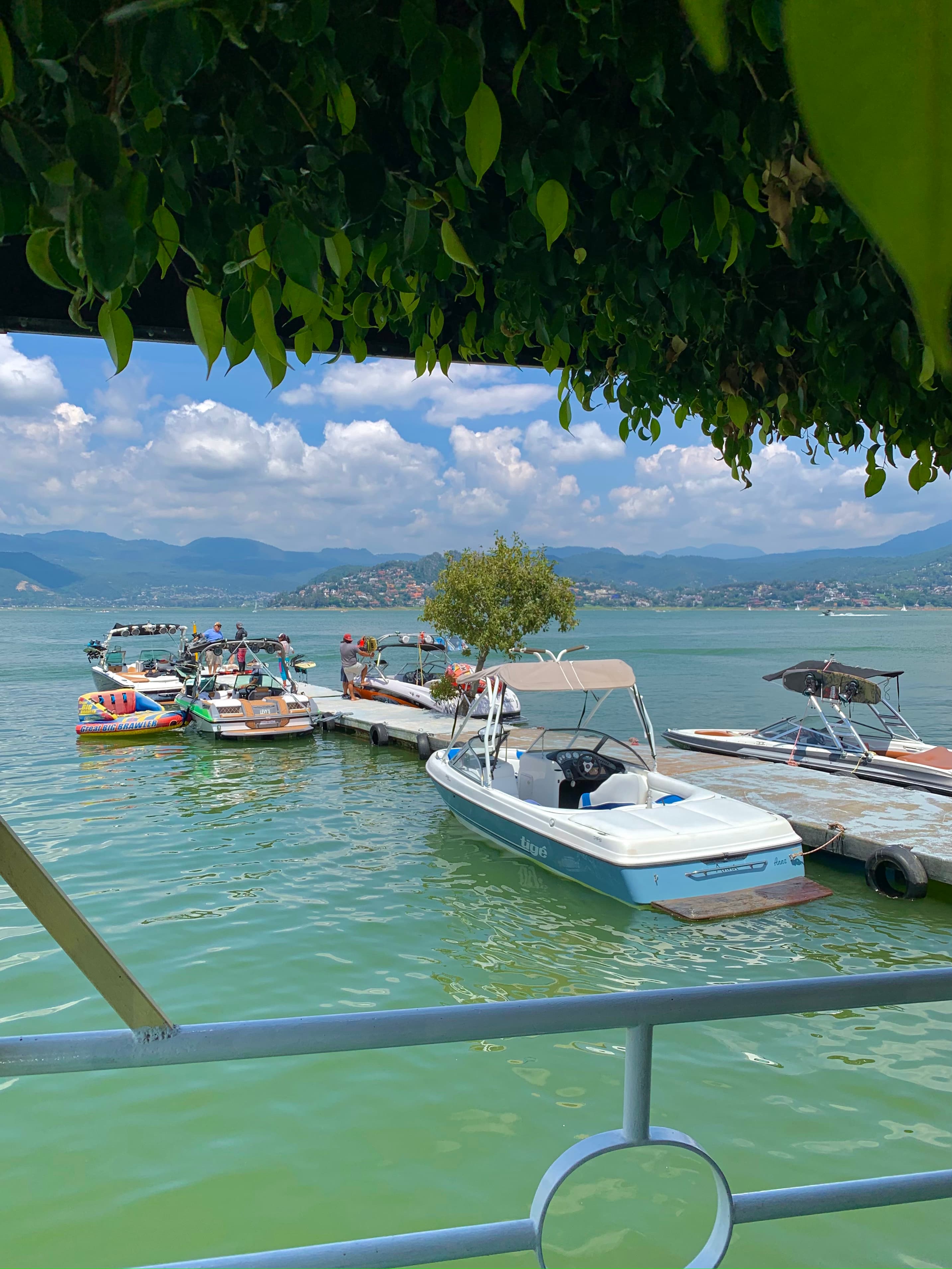 Boats ready to leave for tour