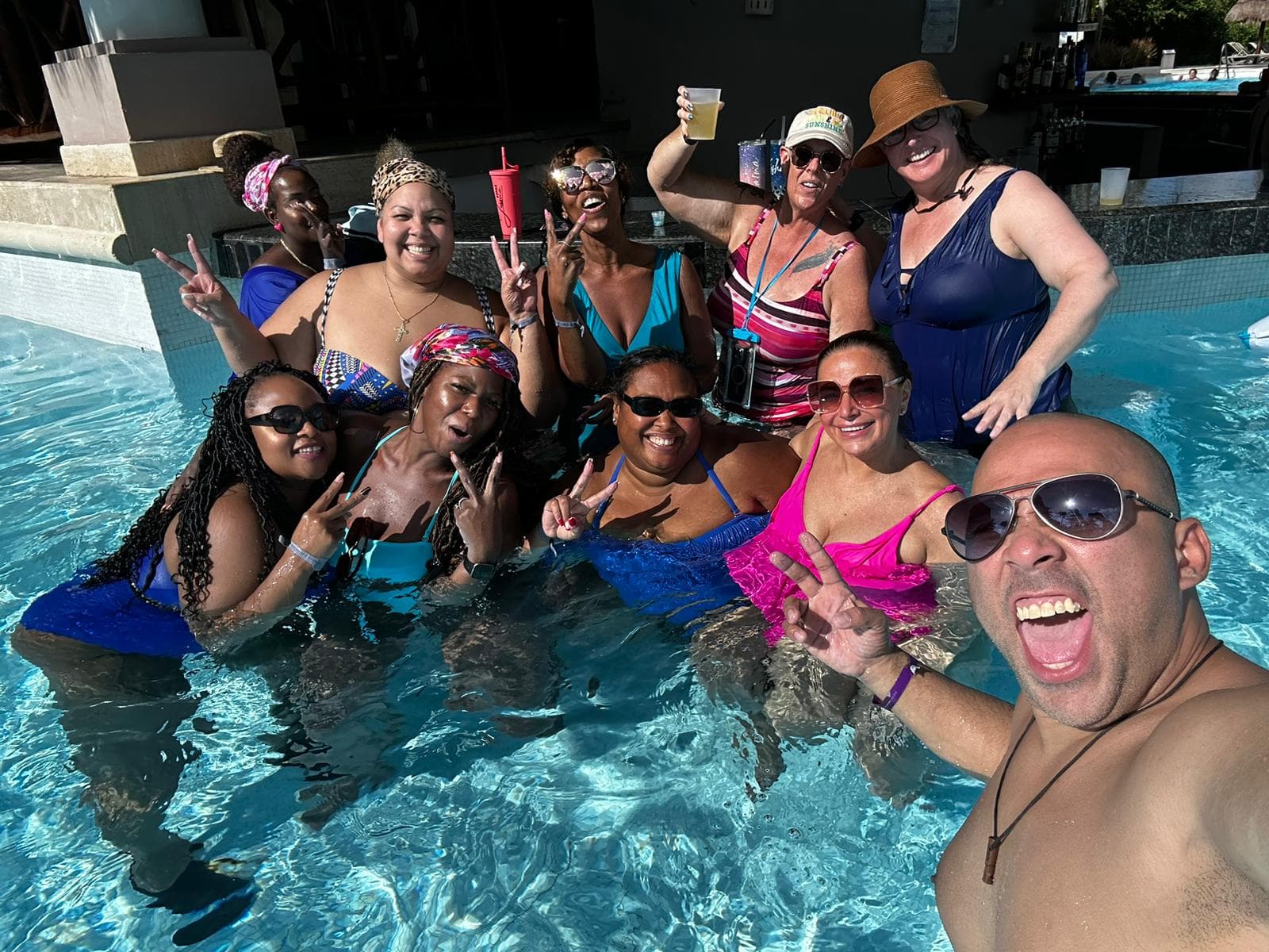 Picture of Jessica in pool