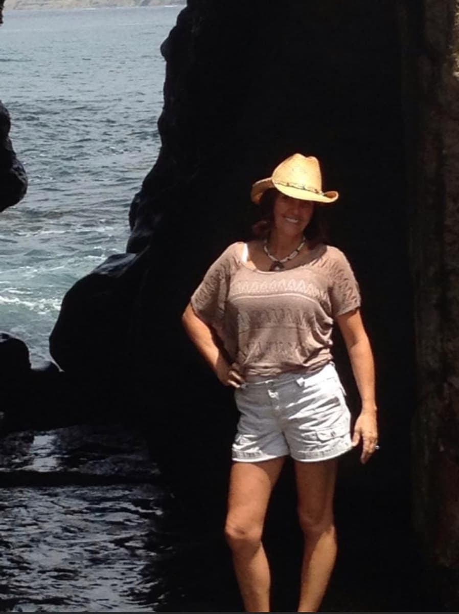 Travel advisor posing