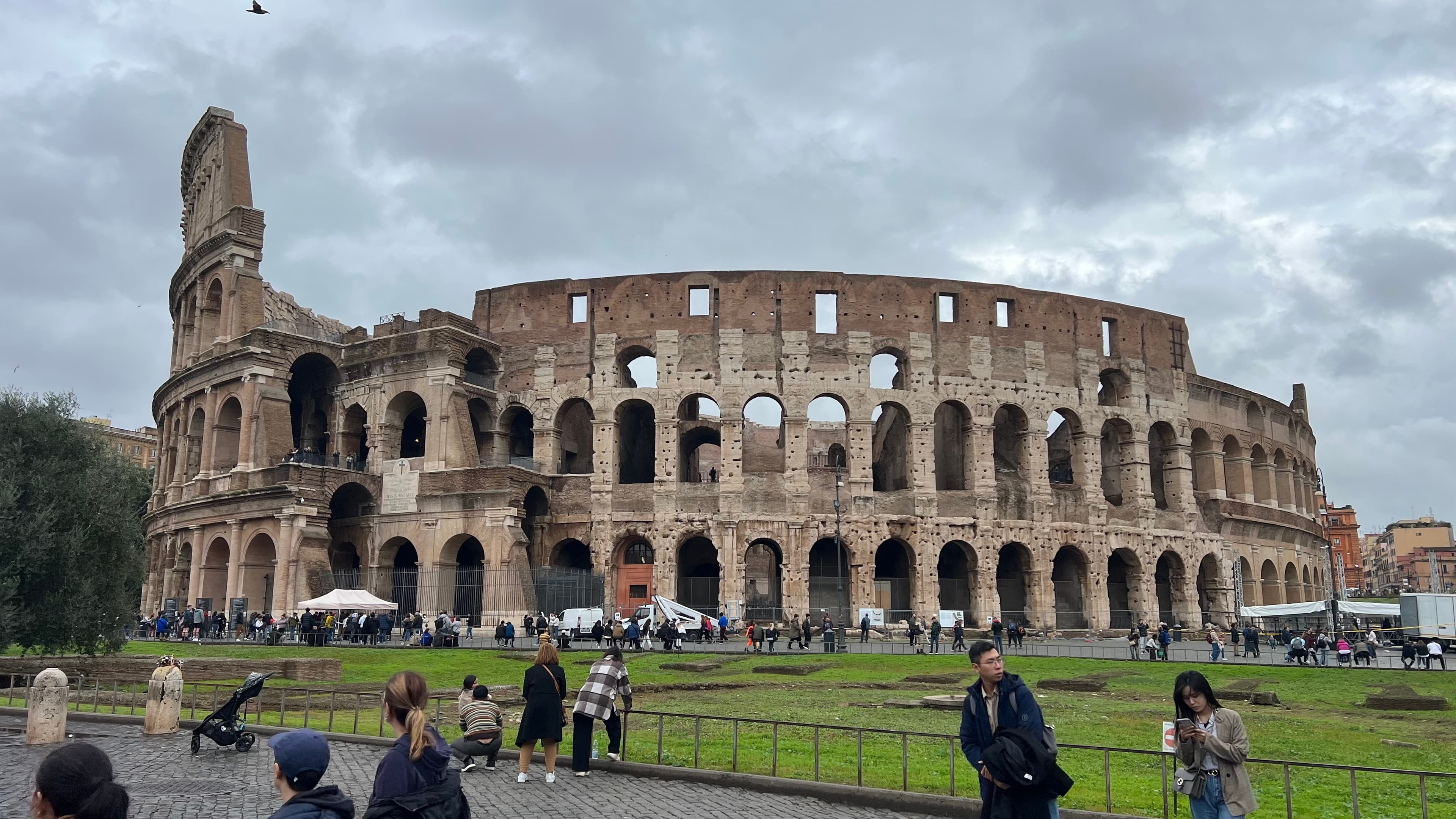 Picture of colosseum