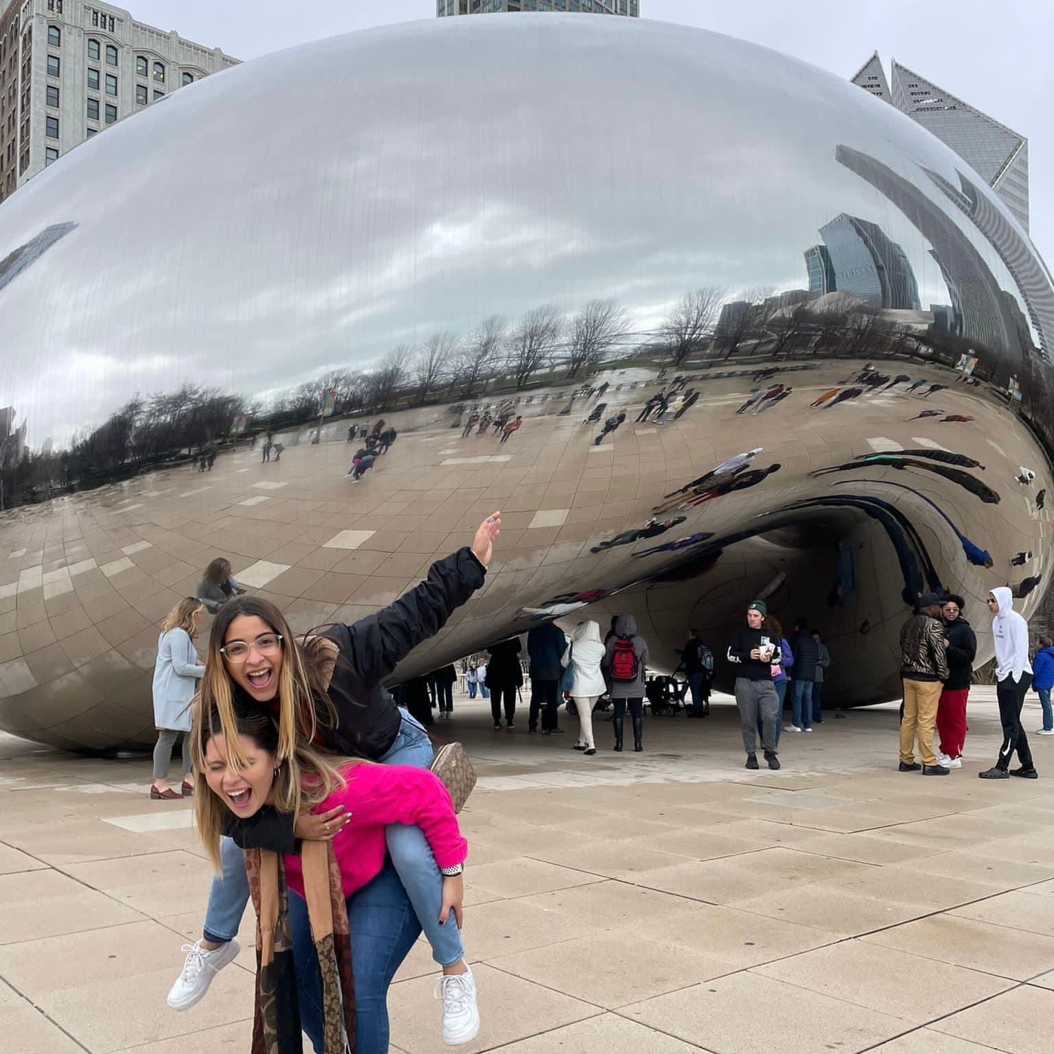 Picture of Sofia at Cloud Gate