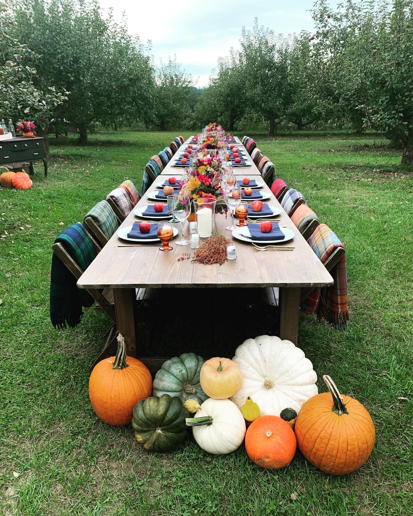 Outside dining table arrangements