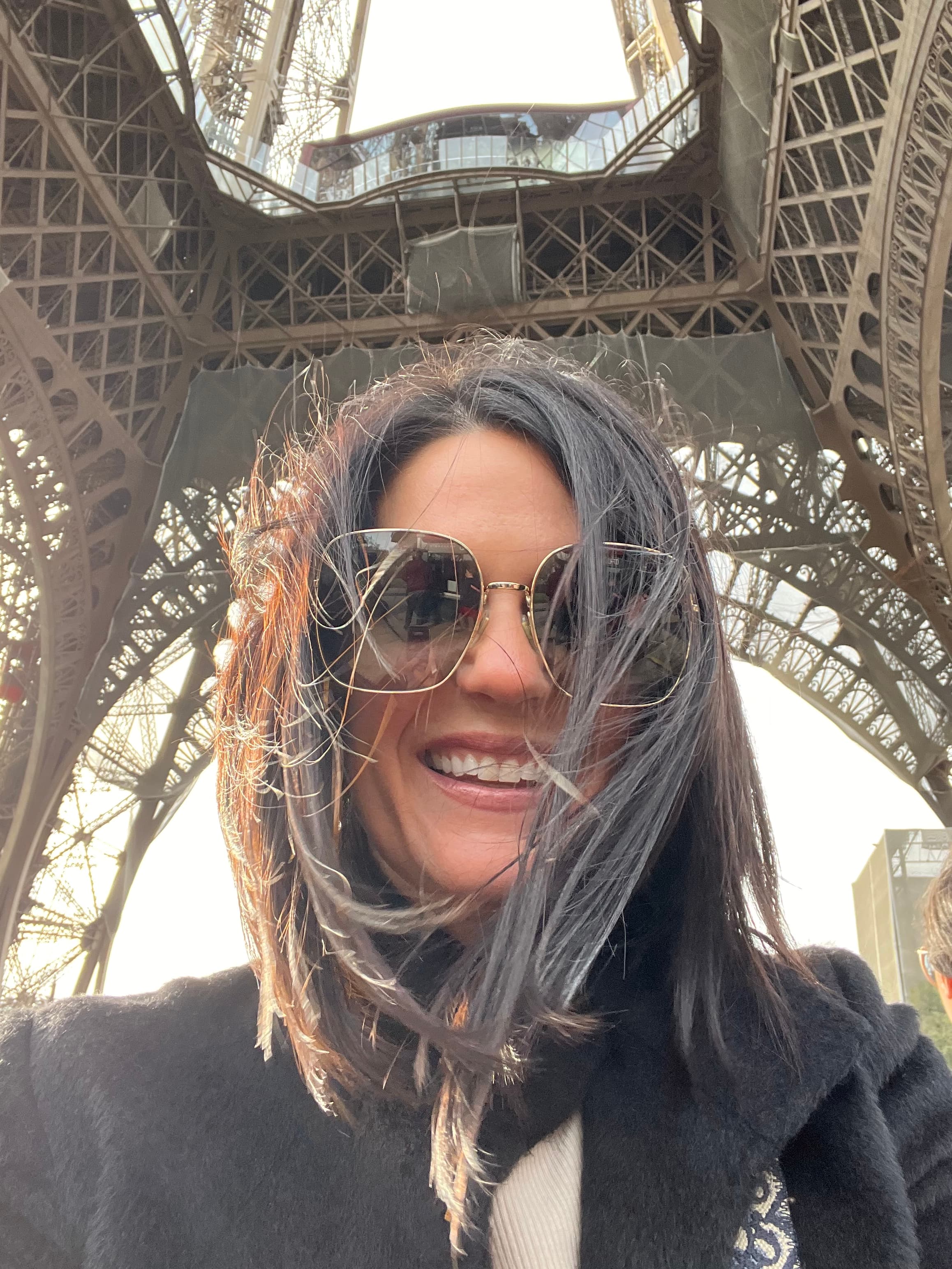 Picture of Amber at Eiffle tower