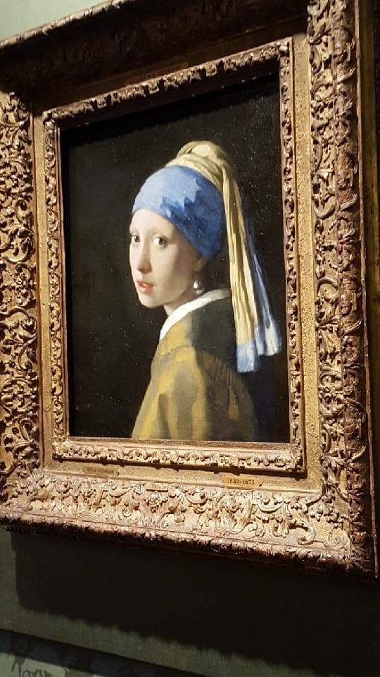 A beautiful painting of a woman