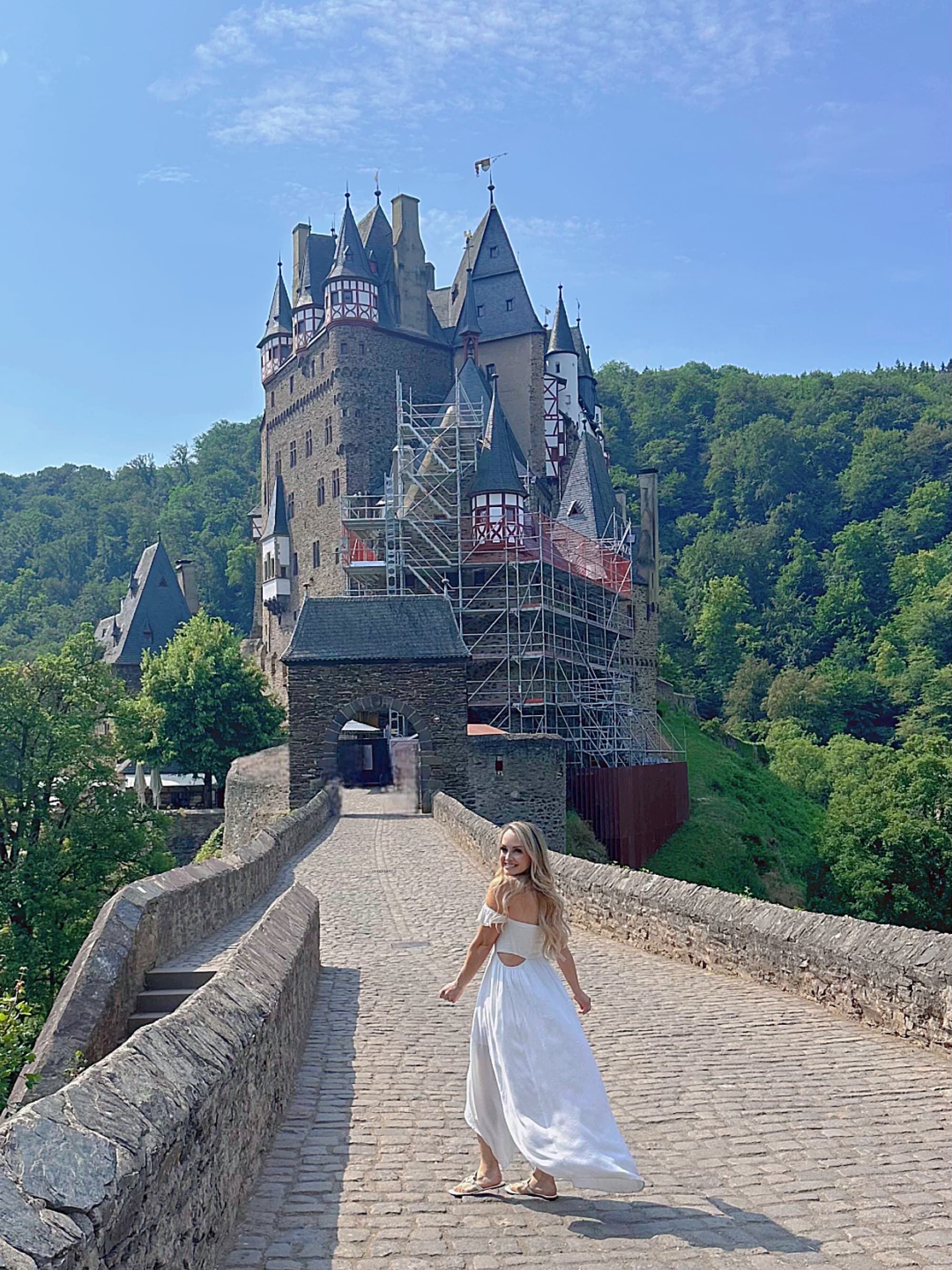 Picture of Meredith in white dress