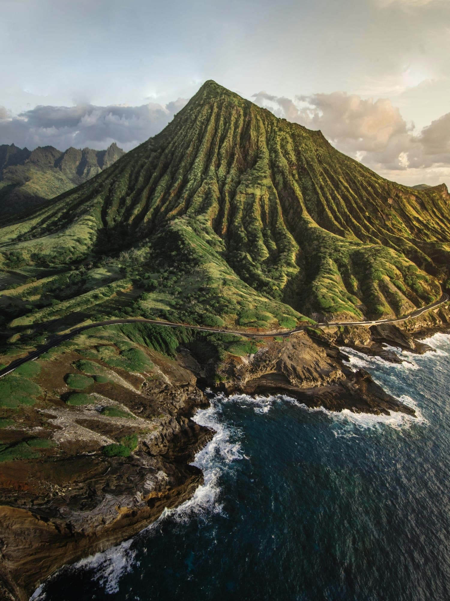 Adventure Travel in Oahu: Hiking, Snorkeling and More curated by Savannah Bennett