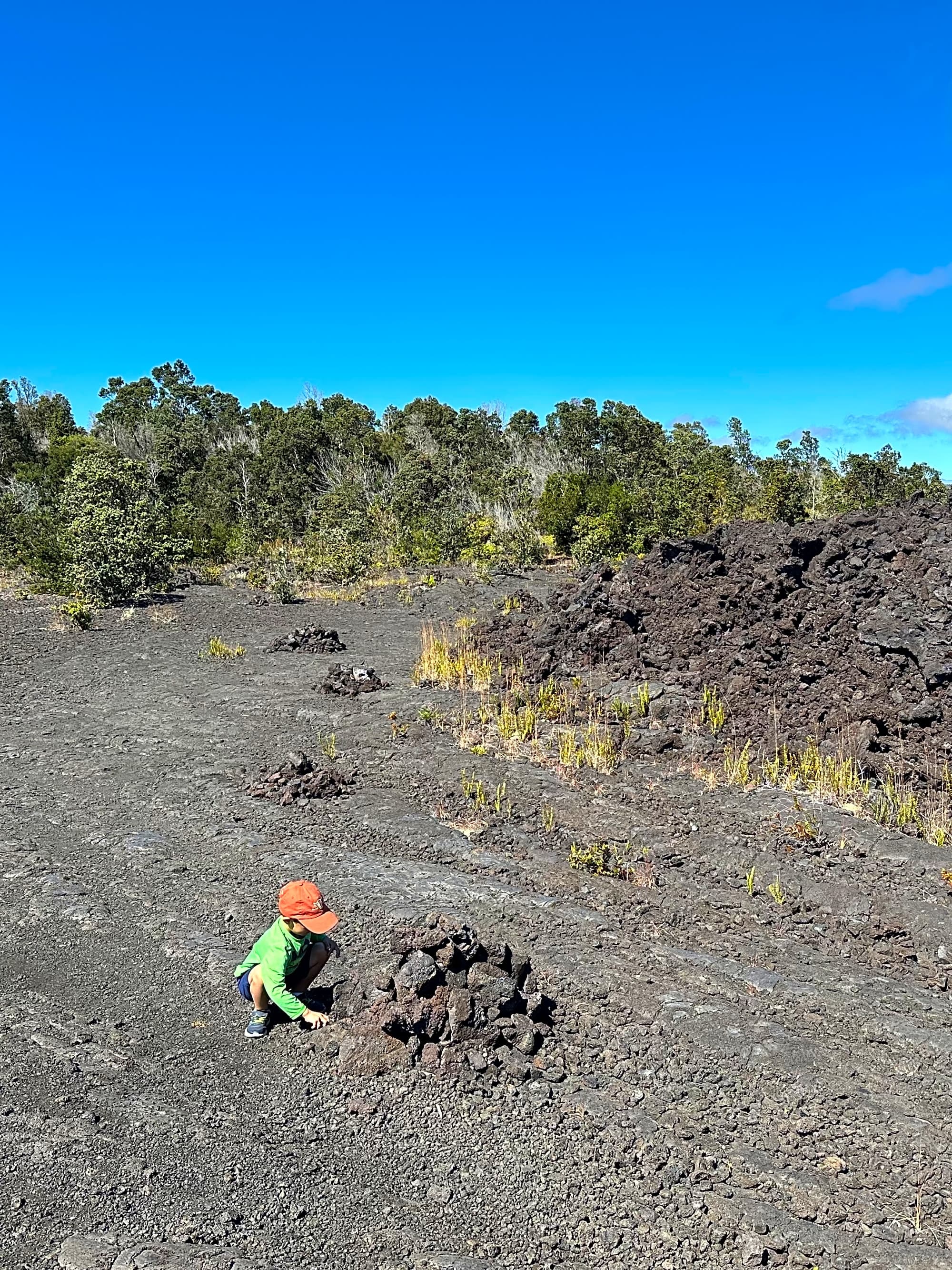 A Year-Round Guide to Enjoying Kona, HI With Kids curated by Lacey Hayes